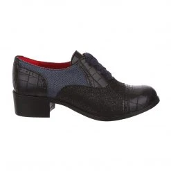 Bed Of Roses By Irregular Choice Everything Hoxton