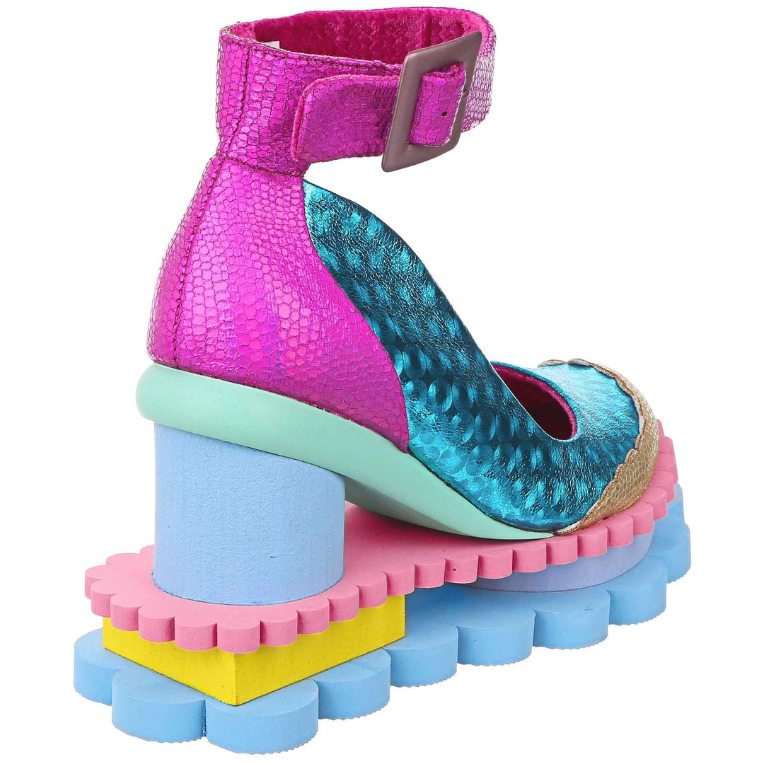 Irregular Choice Everything Baking Tray 5 Irregular Choice Everything Baking Tray